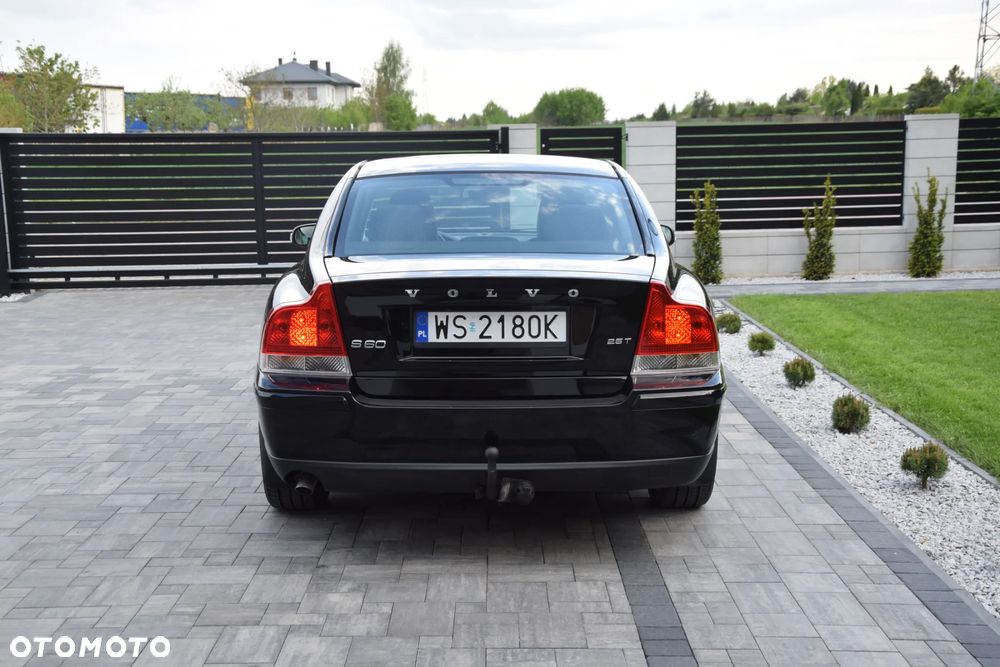 Volvo S60 2.5 T Kinetic - 16