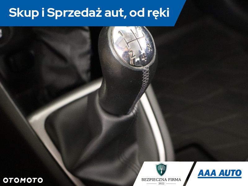 Renault Clio - 15