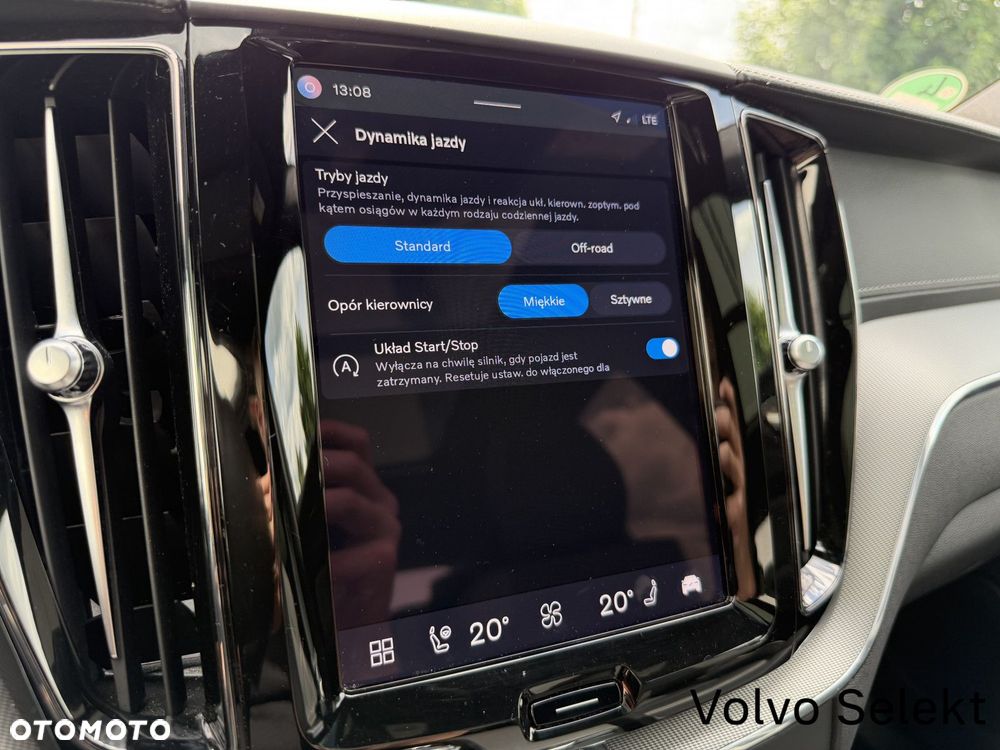Volvo XC 60 B5 B AWD Ultimate Dark - 16