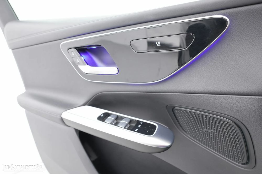 Mercedes-Benz GLC 300 de Coupe 4Matic - 23