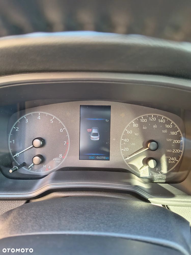 Toyota Corolla - 10