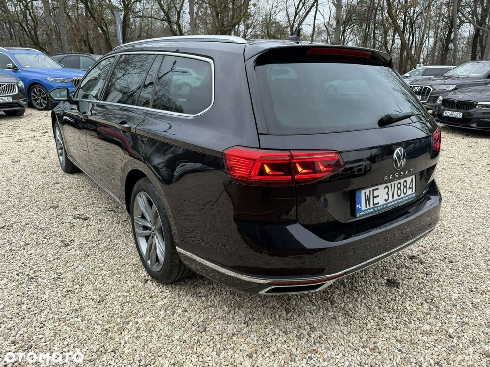 Volkswagen Passat - 15
