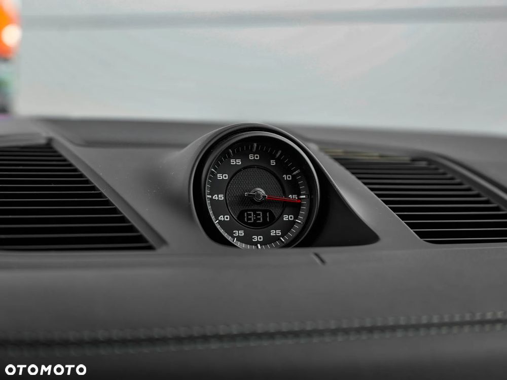 Porsche Cayenne Turbo - 19
