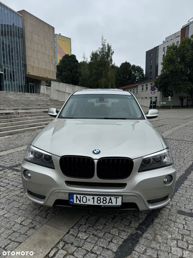 BMW X3 28i xDrive - 2