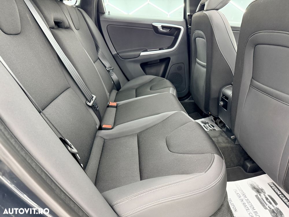 Volvo XC 60 D3 Start-Stop Kinetic - 7