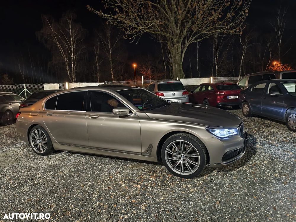 BMW Seria 7 - 2