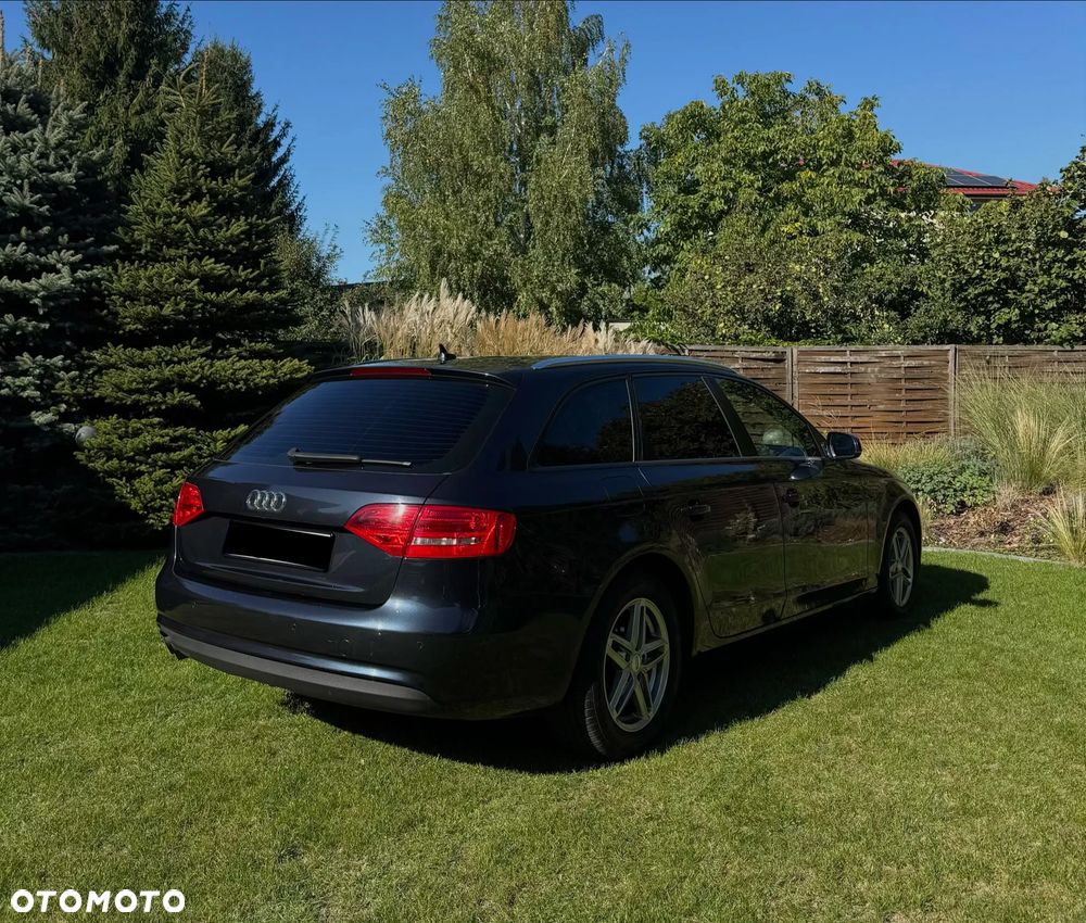 Audi A4 Avant 2013 photo 5