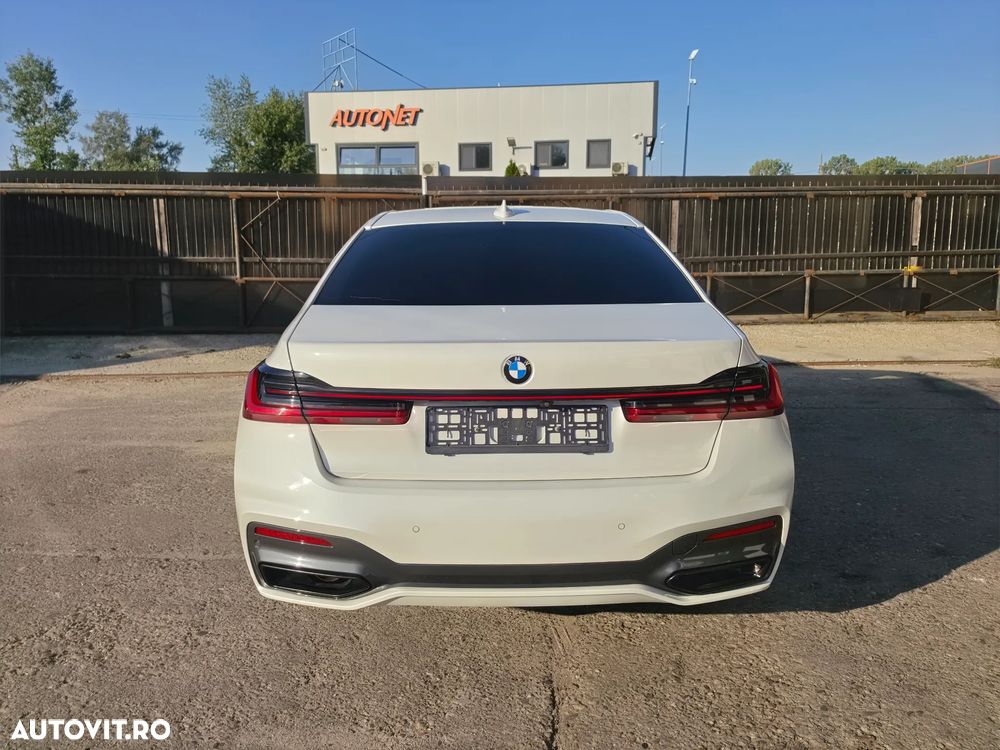 BMW Seria 7 745Le xDrive AT PHEV - 11