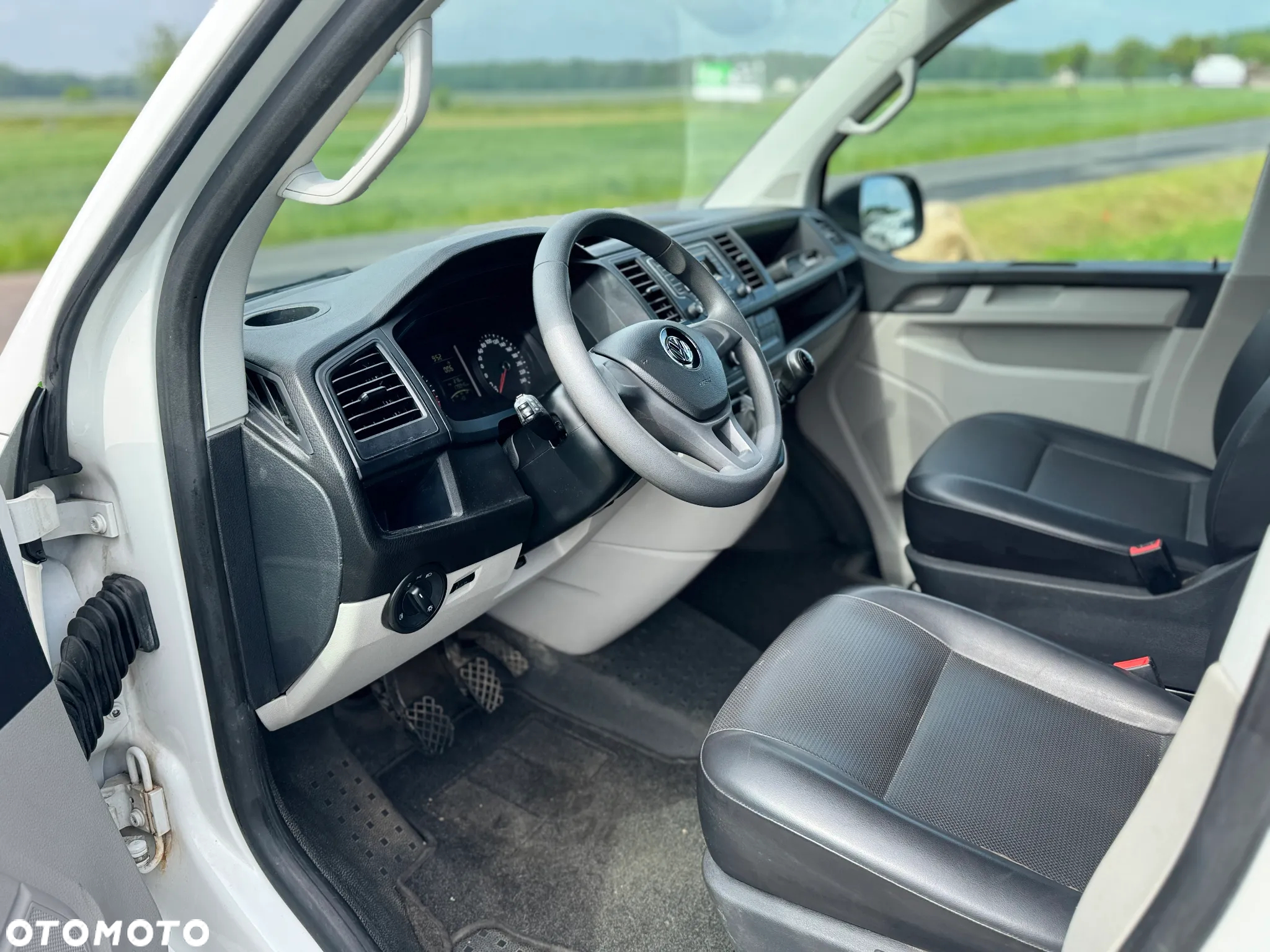 Volkswagen TRANSPORTER - 13