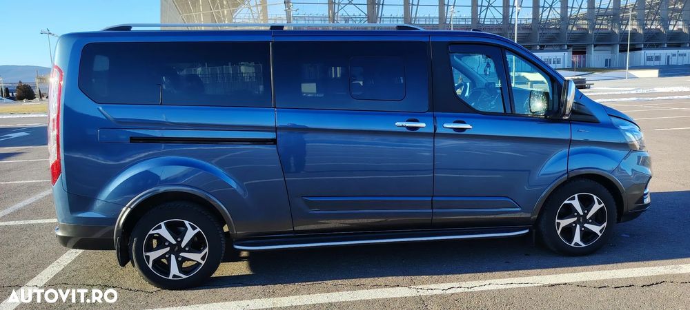 Ford Tourneo Custom Bus 320 2.0 EcoBlue 185 CP L1H1 Active Aut. - 8