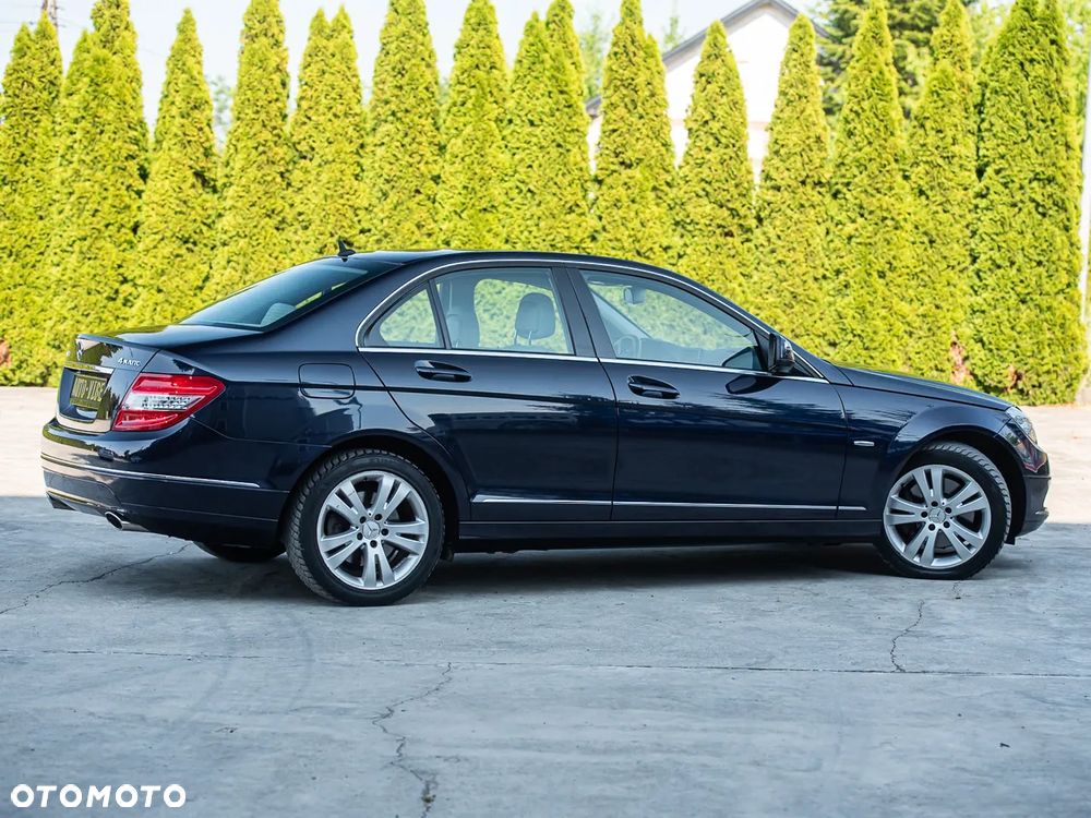 Mercedes-Benz Klasa C 350 CDI DPF 4Matic 7G-TRONIC Avantgarde - 14