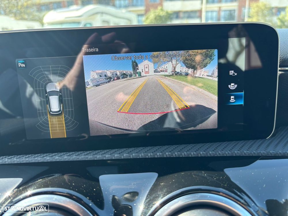 Mercedes-Benz CLA 180 d Shooting Brake AMG Line Aut. - 34