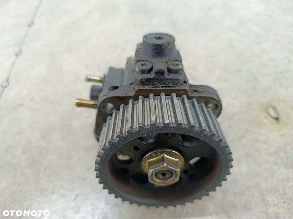 POMPA WTRYSKOWA ALFA ROMEO 159 0055193840 0445010128  BOSCH 1.9 JTD - 4