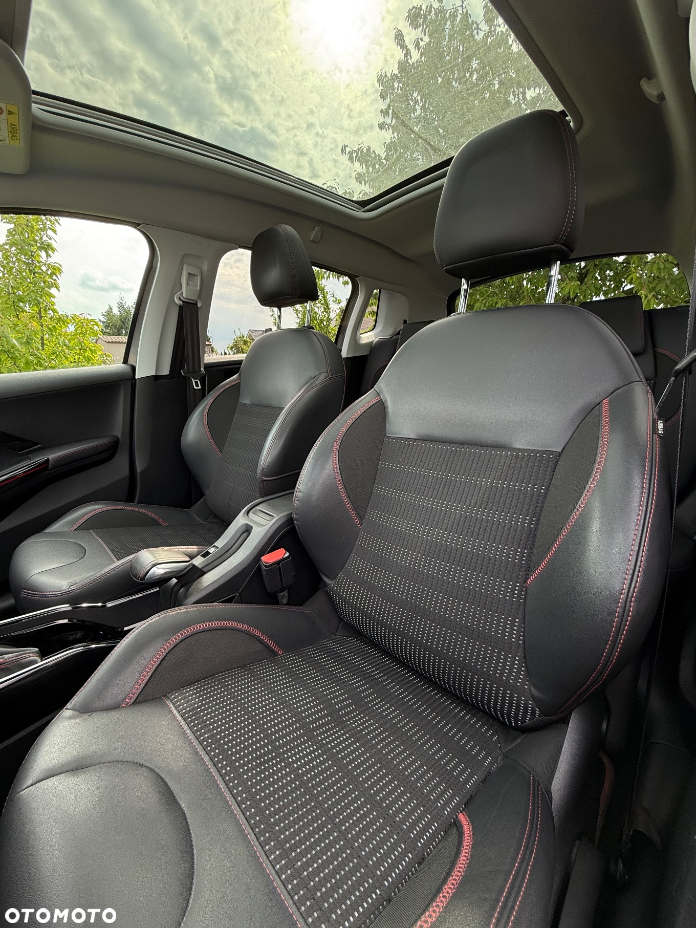 Peugeot 2008 PureTech 110 Stop&Start GT-Line Edition - 13