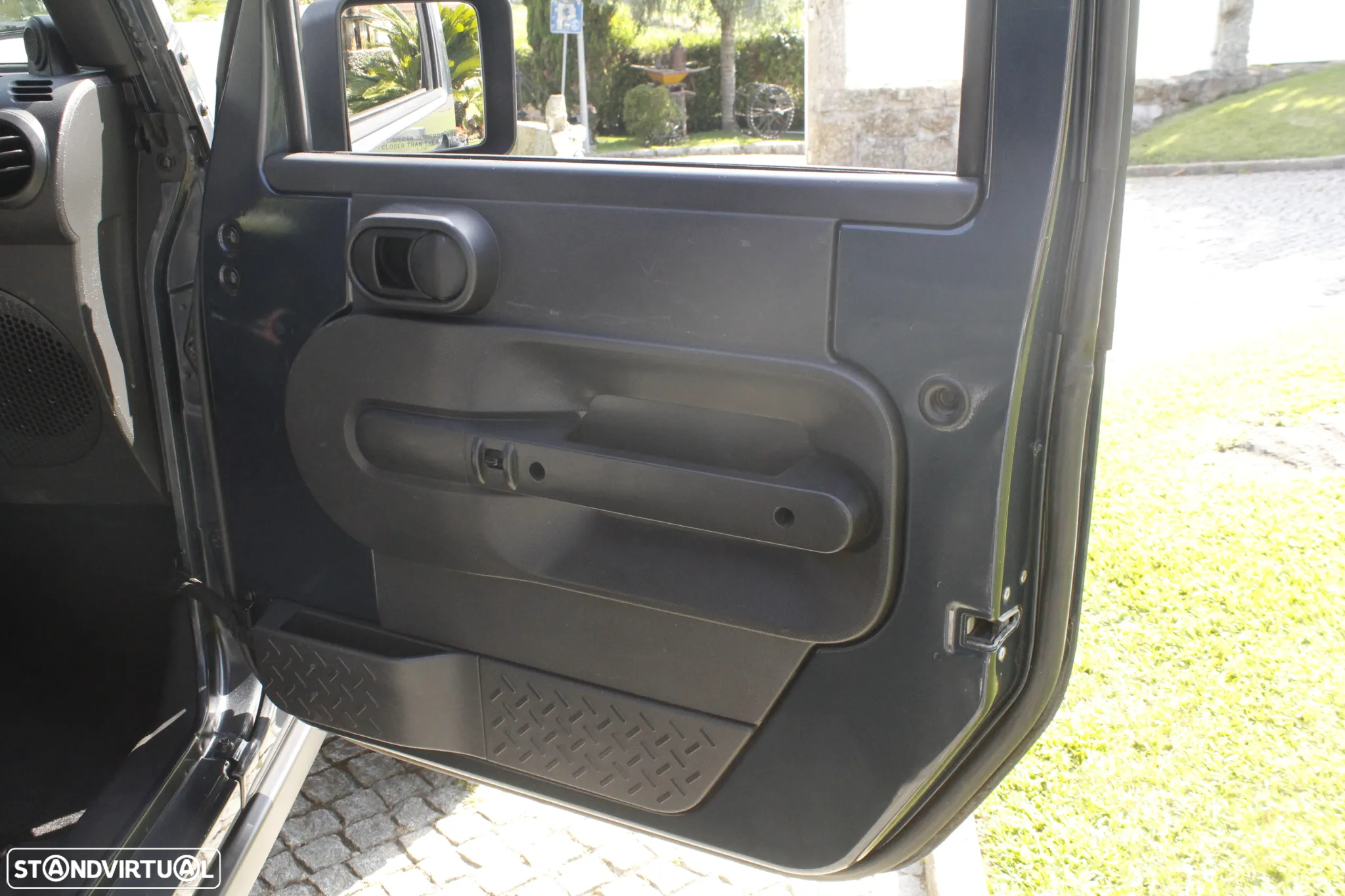 Jeep Wrangler Hard-Top 2.8 CRD DPF Sport - 17