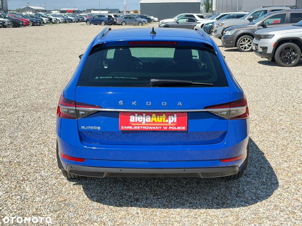 Skoda Superb 2.0 TDI SCR Ambition - 12