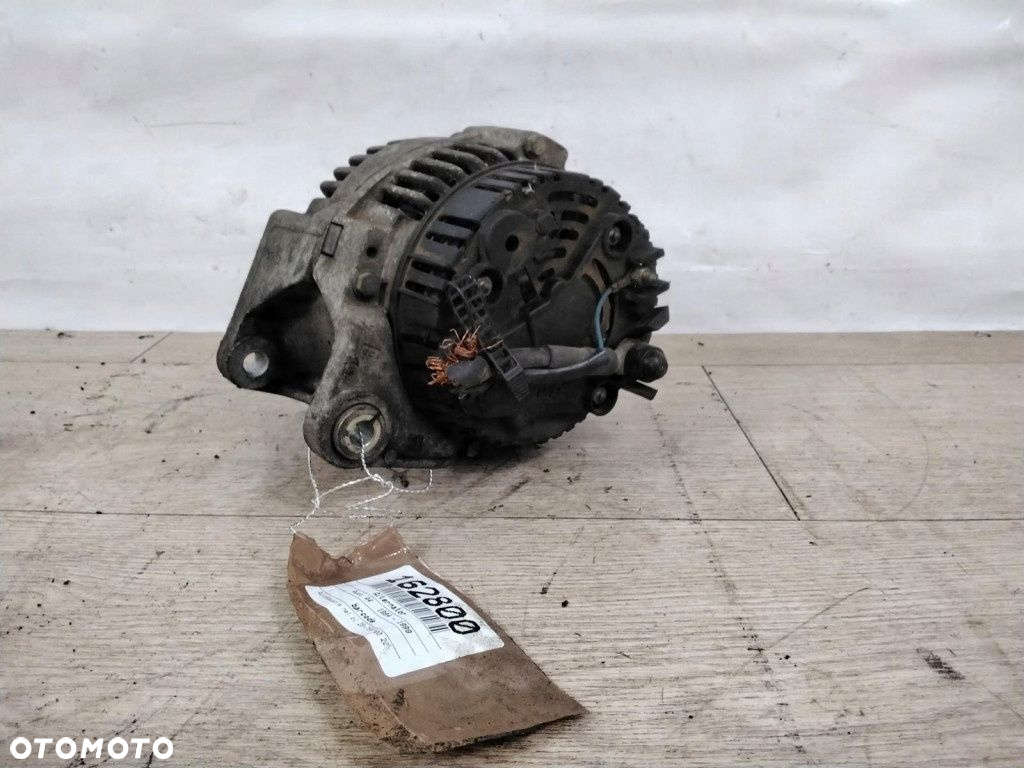 AUDI A4 B5 1.6 ALTERNATOR - 2