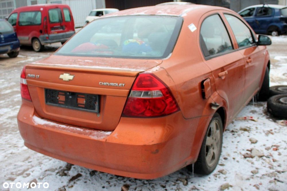 Chevrolet Aveo T250 2006 1.4i 16V F14D3 Sedan (MASKA, ZDERZAK, LAMPA, BŁOTNIK, DRZWI, SZYBA, FOTEL) - 5