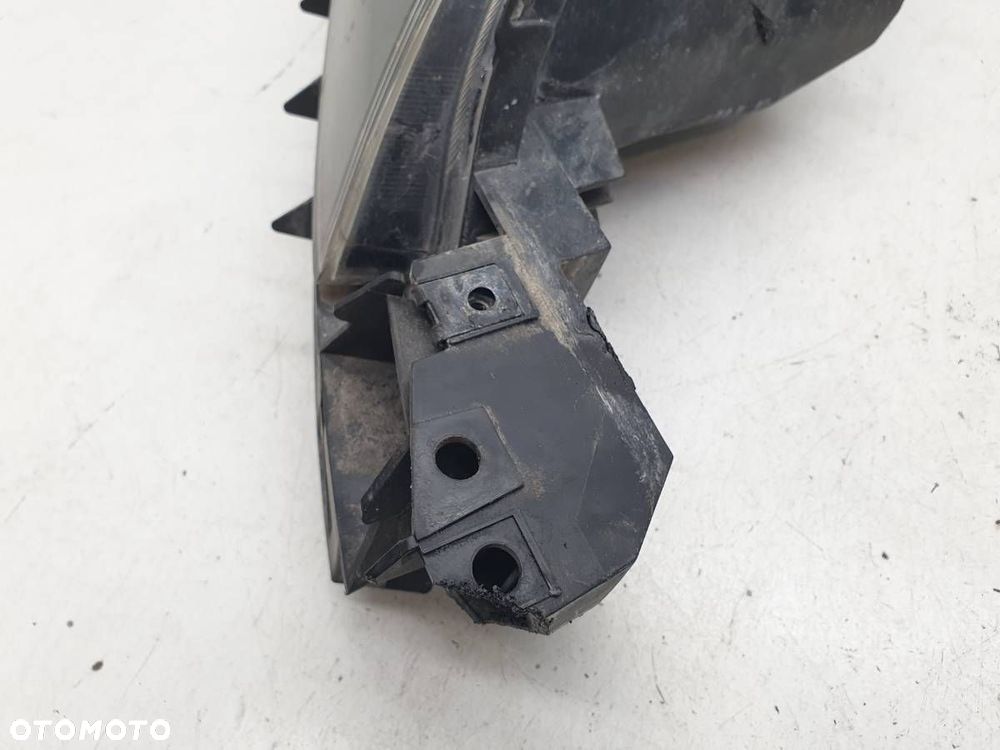 LAMPA PRZÓD PRZEDNIA PRAWA XENON MAZDA 3 BK EU - 5