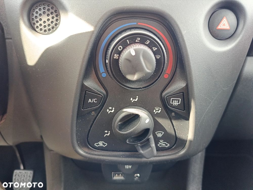 Citroën C1 VTi 68 Live - 16