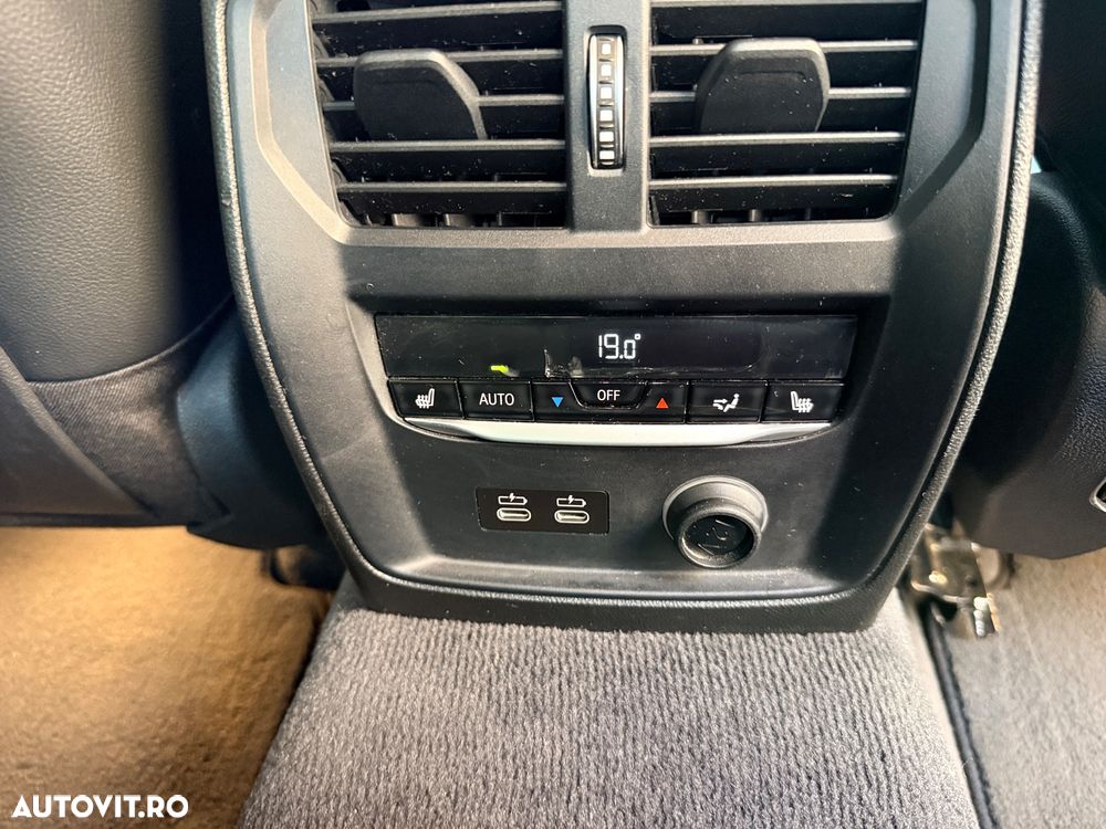 BMW Seria 3 330d Aut. M Sport - 22