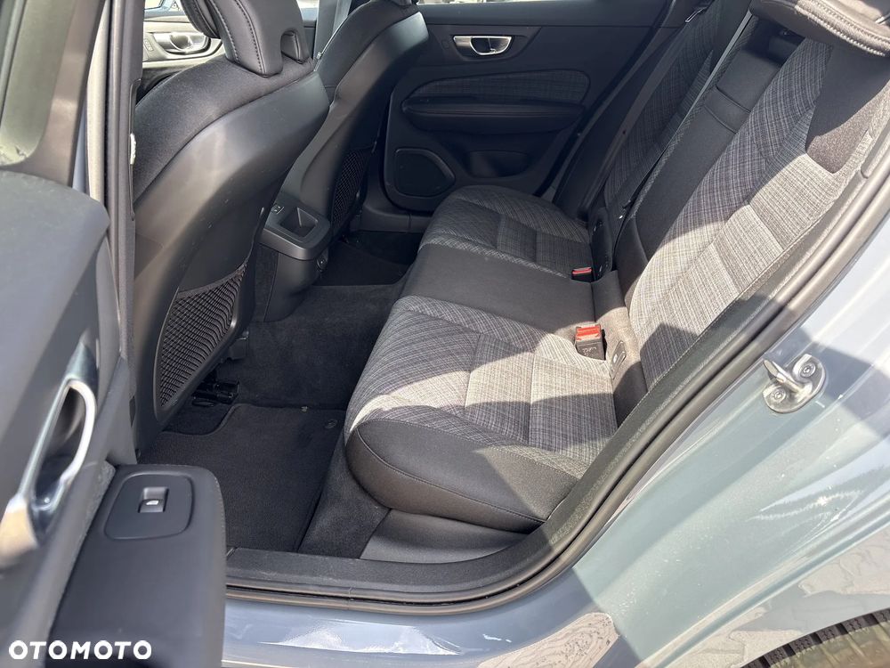 Volvo V60 B3 B Core - 13