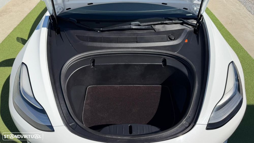 Tesla Model 3 Long-Range Dual Motor AWD - 41