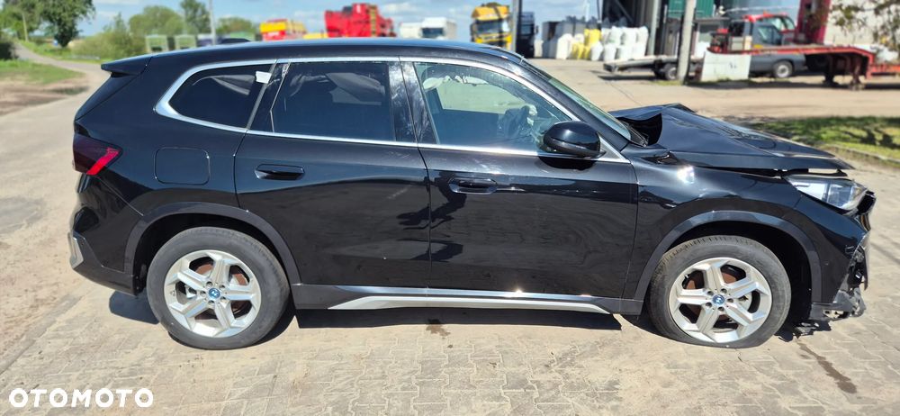 BMW iX1 eDrive20 66.5kWh - 8