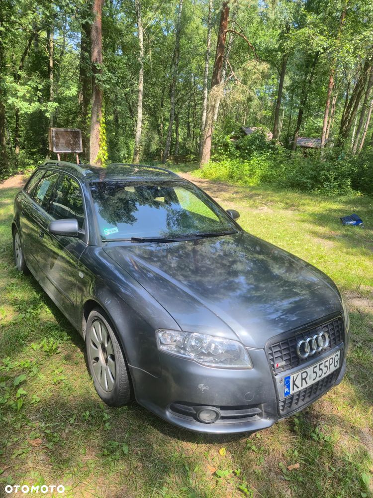 Audi A4 Avant 2.0 TDI DPF - 1