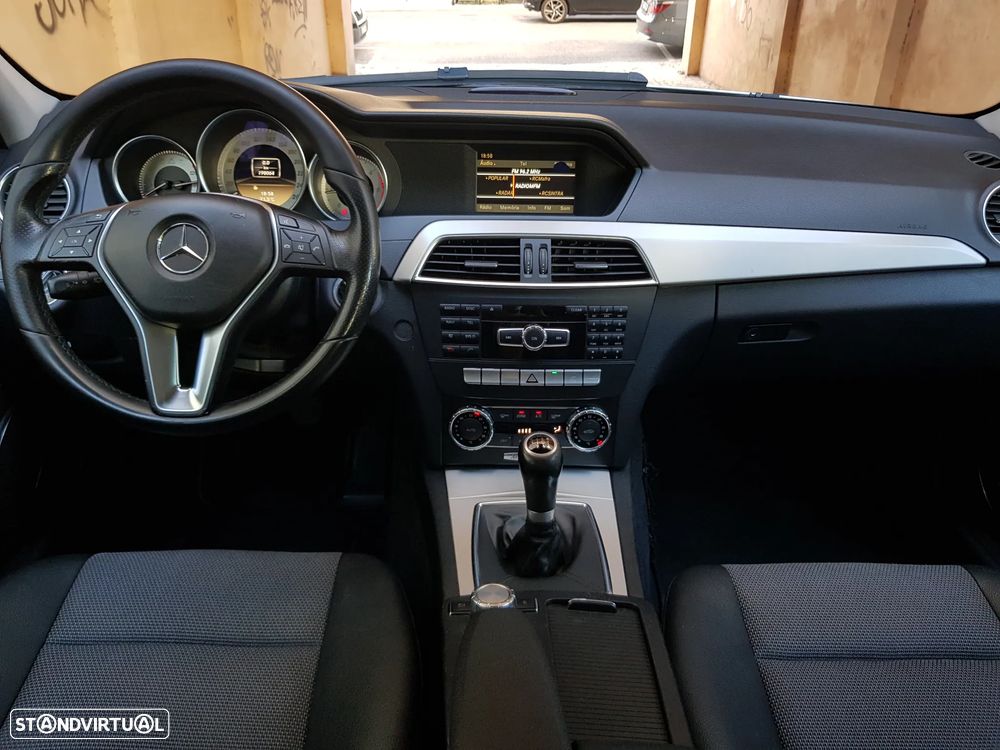 Mercedes-Benz C 220 CDi Avantgarde BlueEfficiency - 16