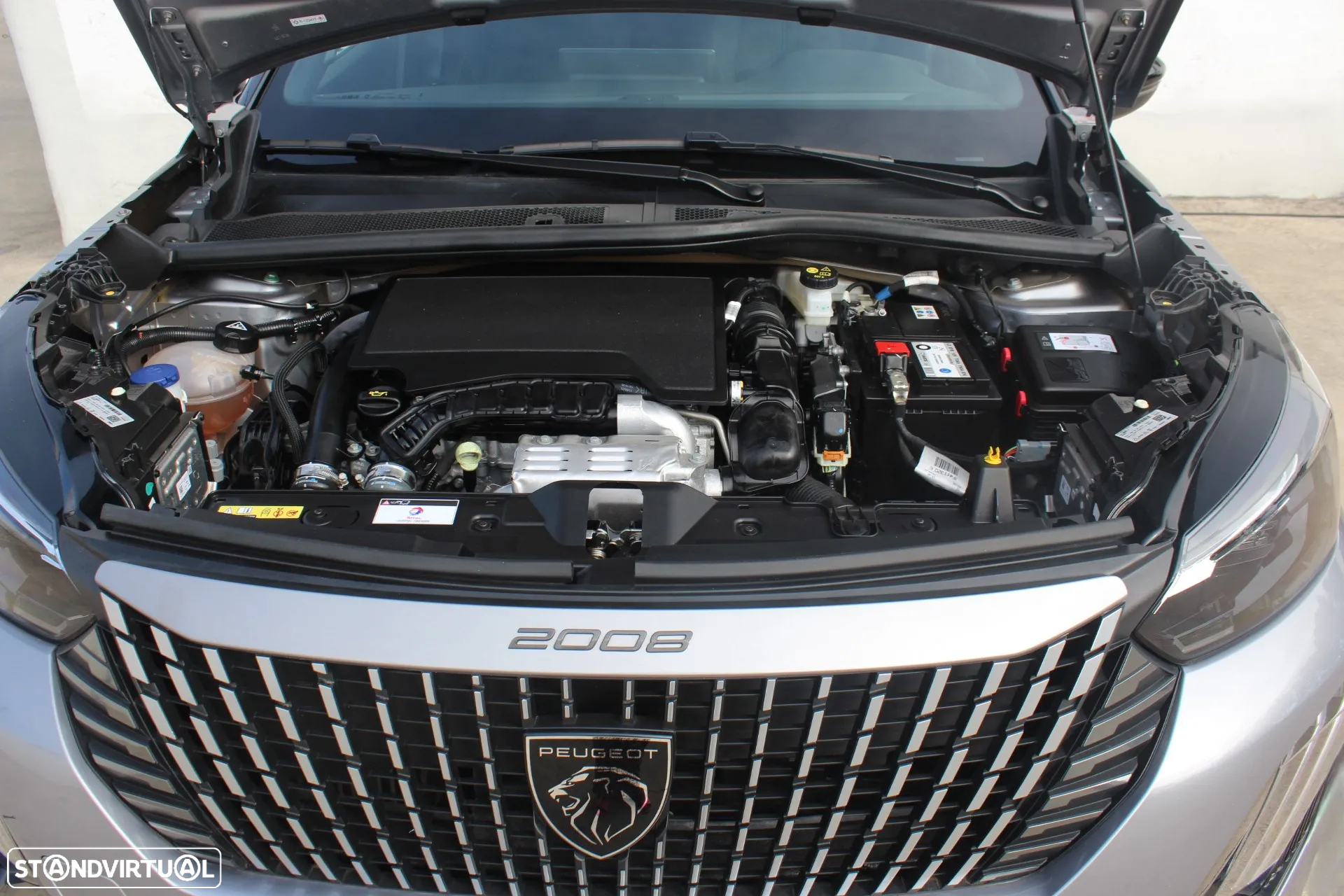 Peugeot 2008 1.2 PureTech GT EAT8 - 34