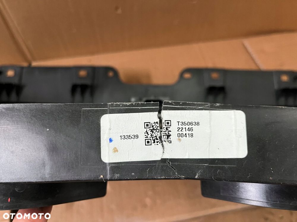 Roleta żaluzja kierownica powietrza BMW X3 G01 LCI - 12