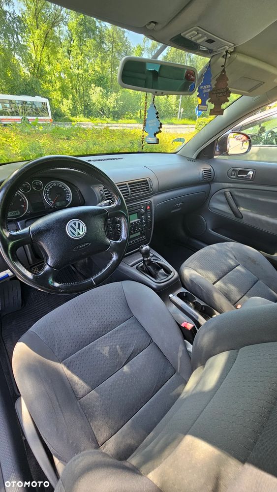 Volkswagen Passat - 40