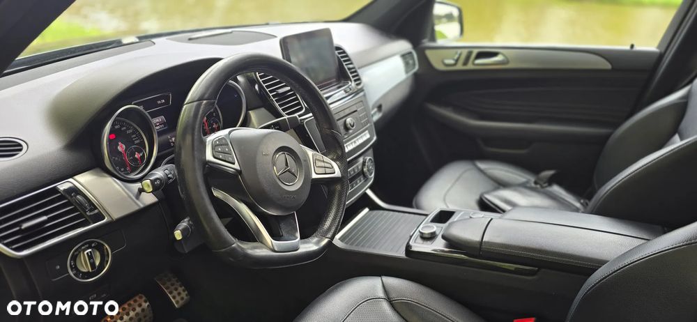 Mercedes-Benz GLE 250 d 4-Matic - 16