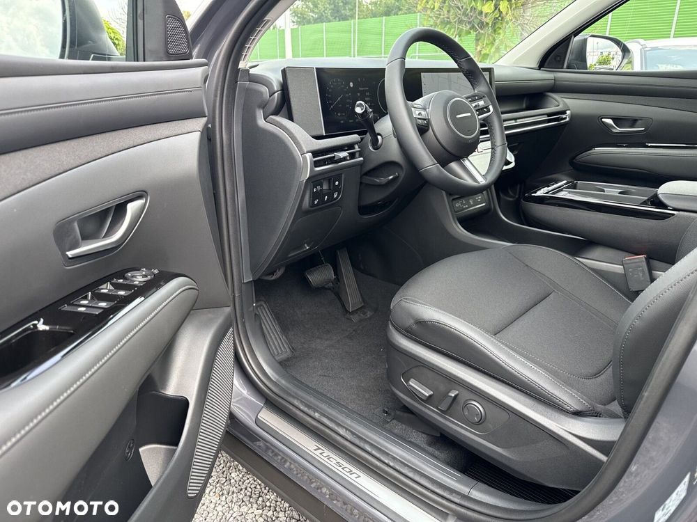Hyundai Tucson 1.6 T-GDi HEV Executive 2WD - 10