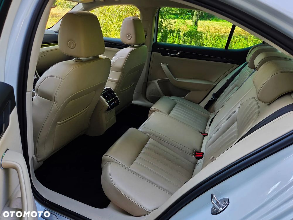 Skoda Superb 2.0 TSI L&K DSG - 24