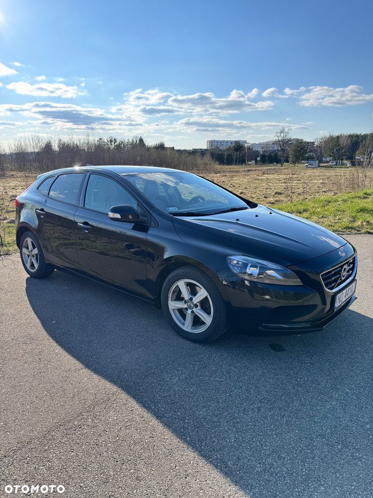 Volvo V40 T3 Kinetic - 2