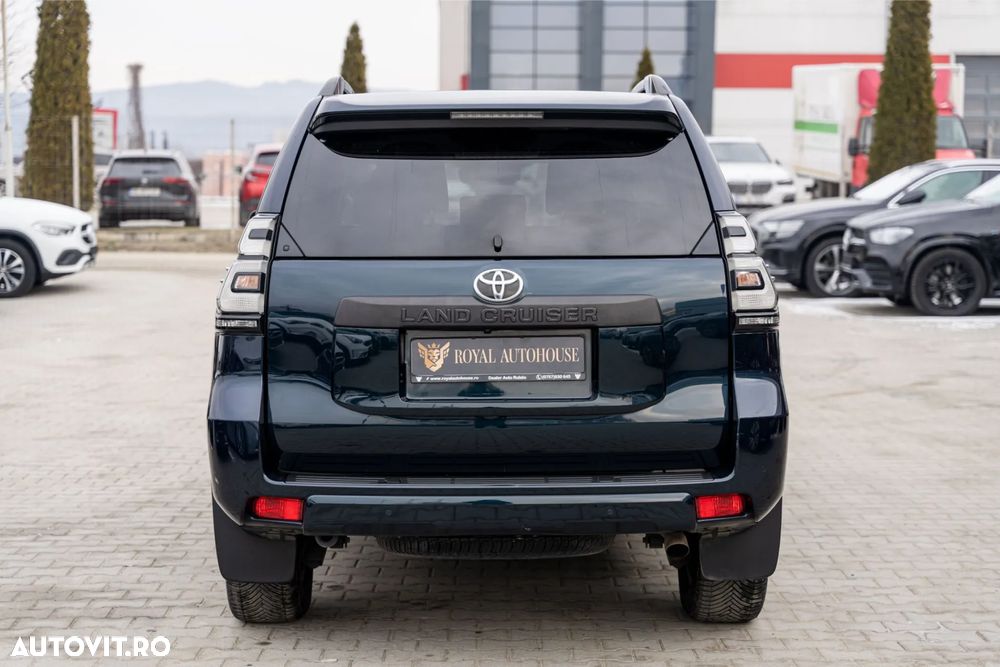 Toyota Land Cruiser 2.8l D-4D 204 CP A/T 7 locuri Luxury AVS Black - 10