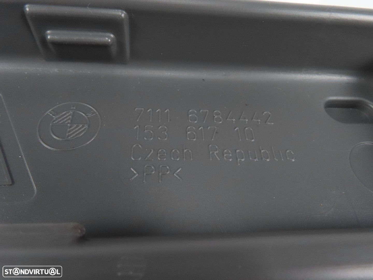 Caixa Ferramentas com Triangulo de Sinalização Seminovo/ Original BMW 7 (F01, F0... - 3