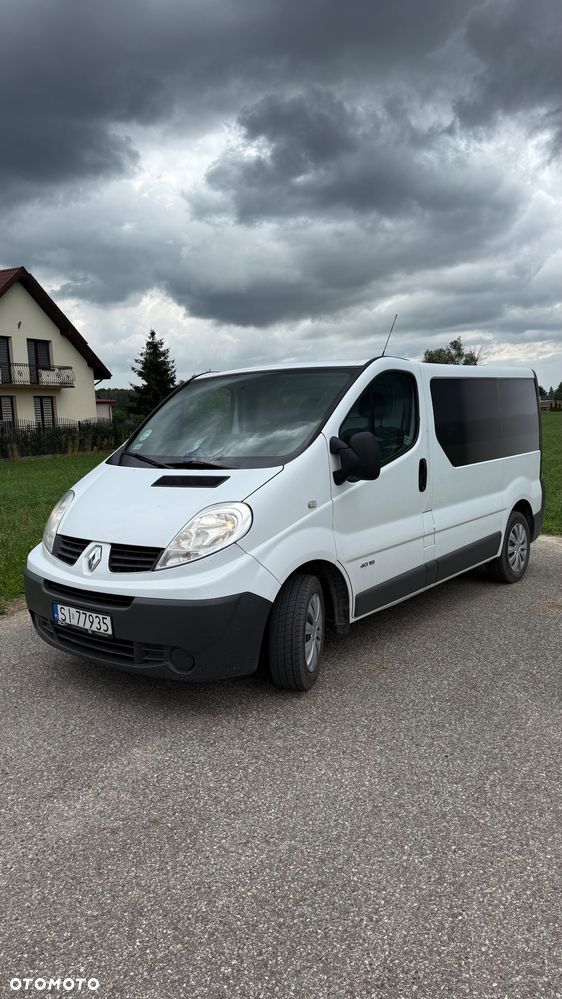 Renault Trafic - 1
