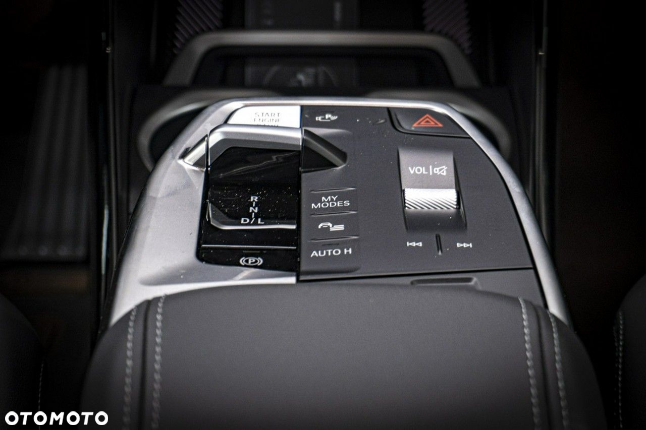 BMW X1 - 15