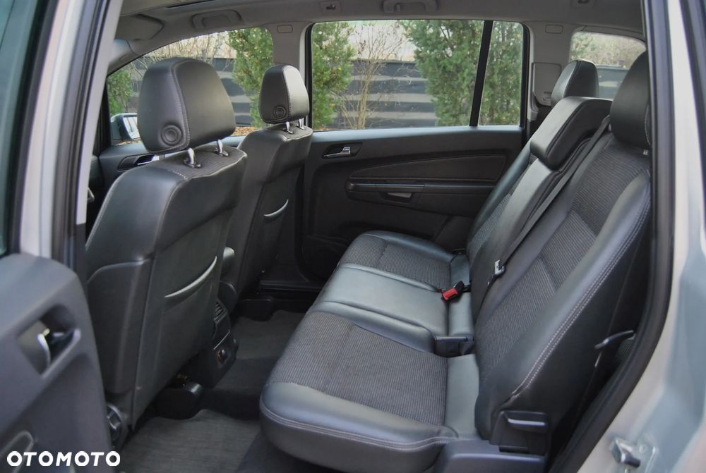 Opel Zafira 1.9 CDTI Cosmo - 6