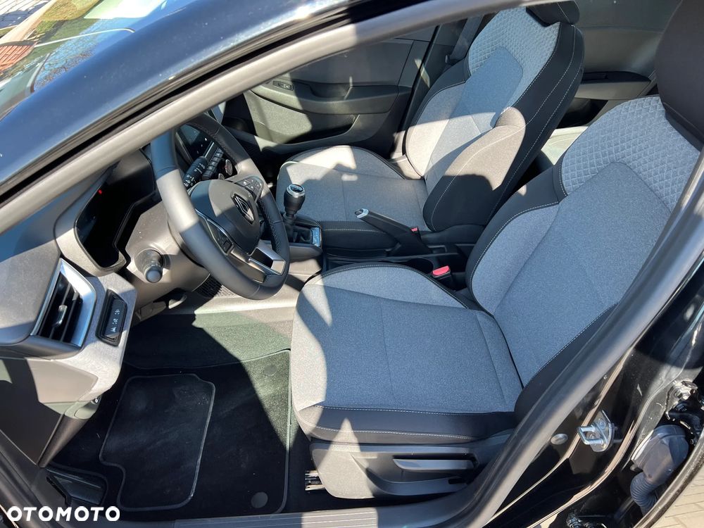 Renault Clio - 21