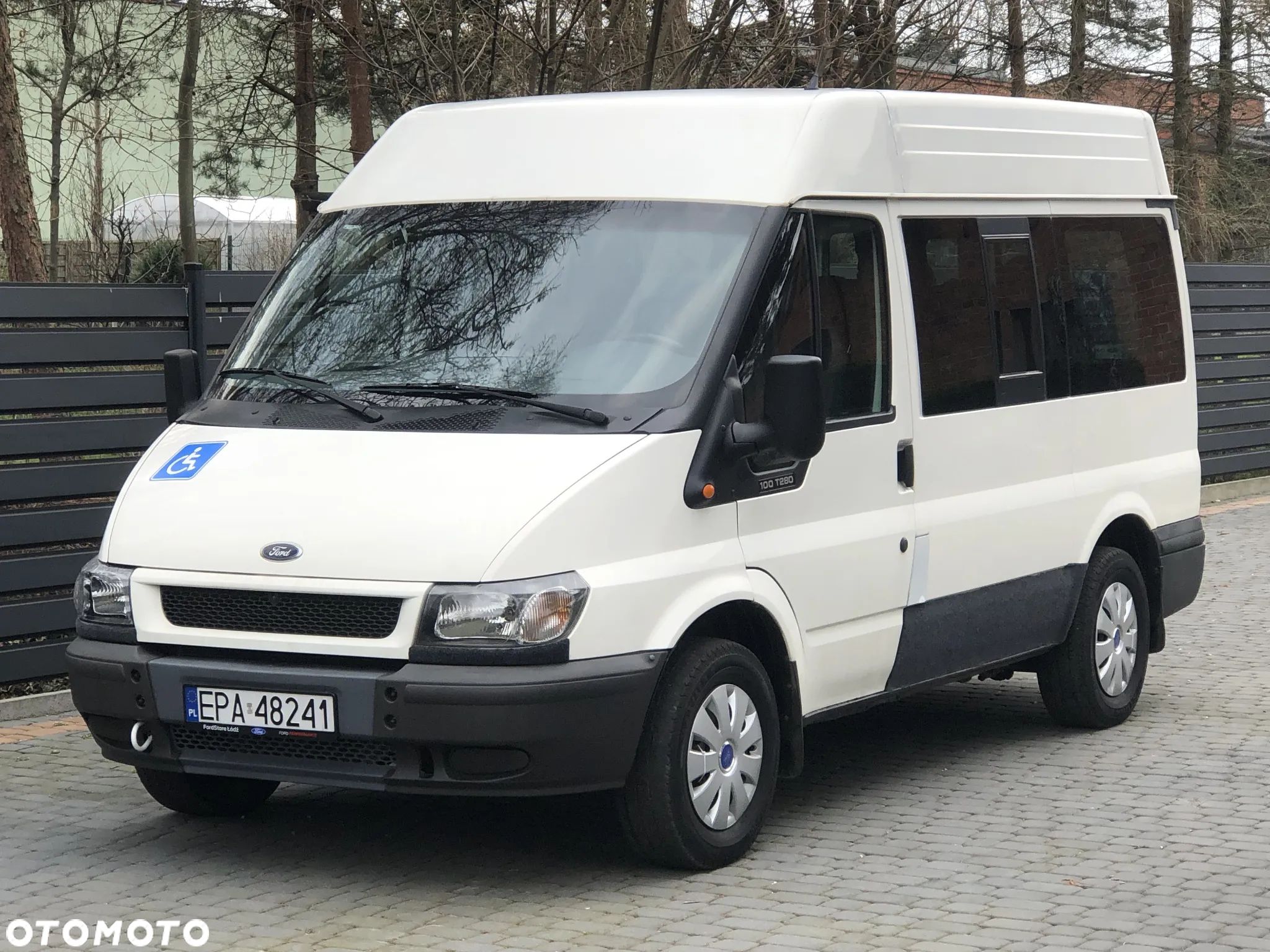 Ford Transit - 1
