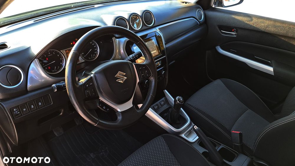Suzuki Vitara 1.6 (4x2) Comfort+ - 6