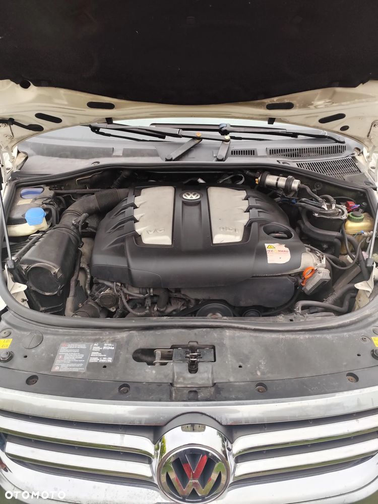 Volkswagen Touareg 3.0 V6 TDI Blue Motion DPF Automatik Exclusive - 11