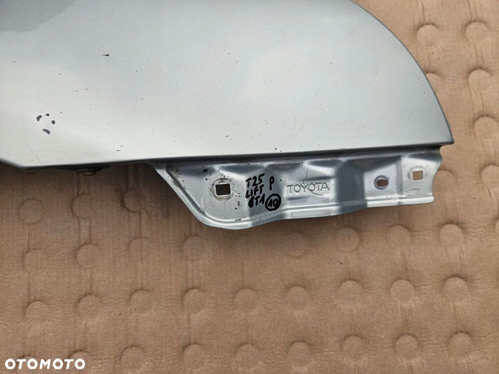 toyota avensis t25 06-08 błotnik prawy 6t1 - 4
