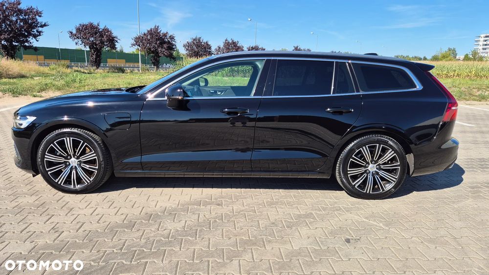 Volvo V60 T6 AWD Plug-In Hybrid Inscription Expression - 2