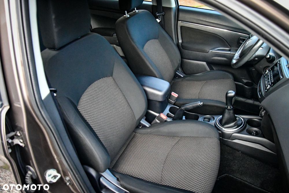 Mitsubishi ASX 1.6 Active - 15