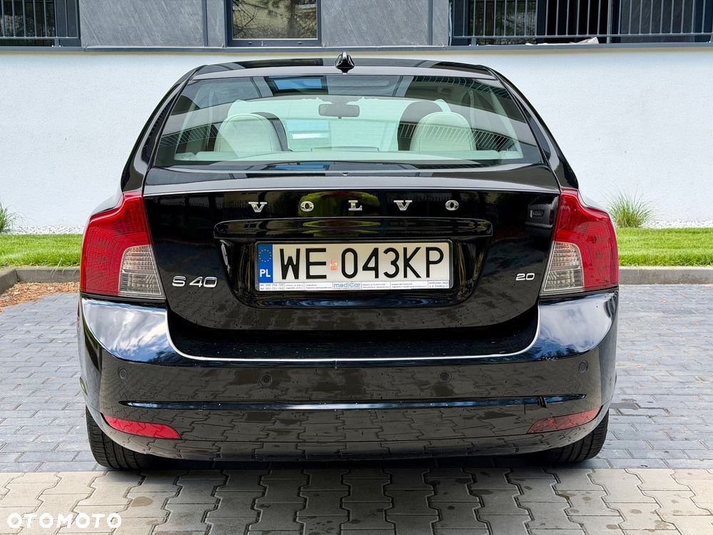 Volvo S40 2.0 - 6
